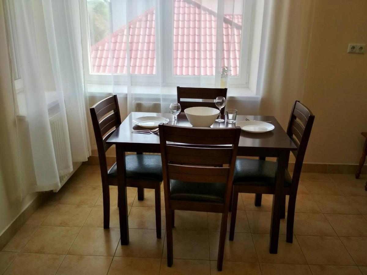 Apartments Domovik Просторная Квартира С Видом На Горы Muncaci Exterior foto
